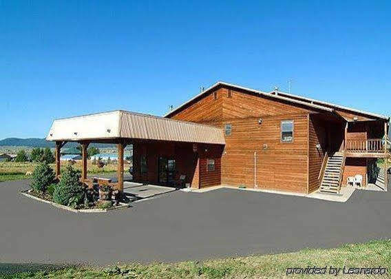 Econo Lodge Eagle Nest Exteriér fotografie